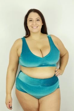 Velveteratti Turquoise Sweet Scoop Plus Size Sports Bra 14 Velveteratti Turquoise Sweet Scoop Plus Size Sports Bra -Pole Dancing Clothing Store 04FAC077 F006 4343 98BD C191C8489BCF 1