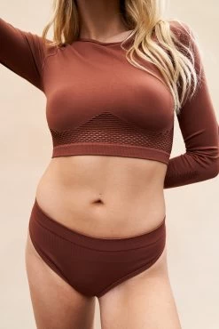 Basic Low Waist Shorts – Scrunch Shorts Ribbed Recycled Choco -Pole Dancing Clothing Store 220701 LunaLae 12 0535