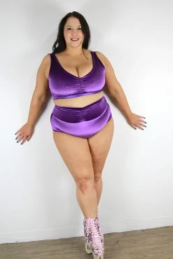 Velveteratti Sweet Scoop Plus Size Sports Bra Glitter Purple 16 Velveteratti Sweet Scoop Plus Size Sports Bra Glitter Purple -Pole Dancing Clothing Store Velveteratti High Waisted BRAZIL Scrunchie Bum Shorts Plus Size Glitter Purple b2 Rarr designs