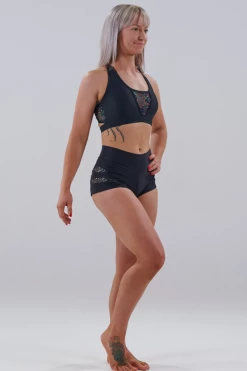 CoCo – Peacock Lace