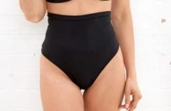 High Leg Bottom Scrunch – Wine – Size 14