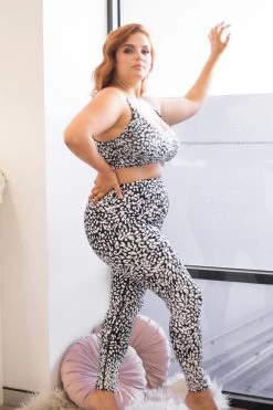 Sticky Grip Leggings Leopard 24 Sticky Grip Leggings Leopard -Pole Dancing Clothing Store 6R7A7316 c2e9a4c6 ee22 4646 9639 116543cf61da