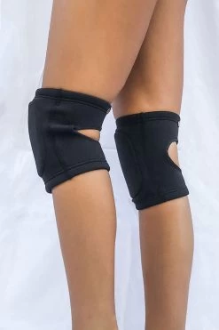 Basic Knee Pad -Pole Dancing Clothing Store IMG 6461 05c60e07 1537 40c2 a70e 270d9cef89ce